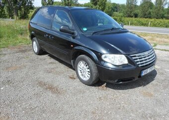 Chrysler Voyager 2,8 110 kW nafta - 5