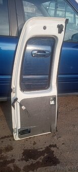 Volkswagen Caddy - zadní dveře - 5