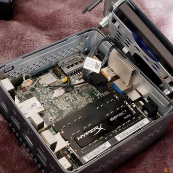 Intel NUC Kit 7CJYH J4005 (TDP 10W), 16GB RAM, SSD 256GB - 5