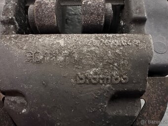 Zadní Brzdové třmeny Brembo VW Touareg - 5