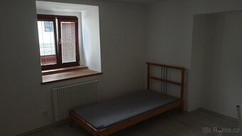 Pronajmu byt 2+kk v obci Hrušov u Mladé Boleslavi - 5