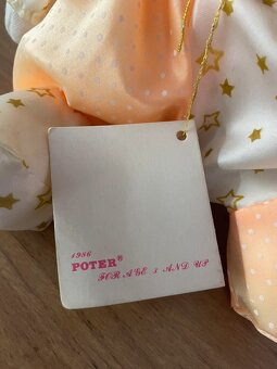 Vintage klaun / šašek hraje a “tancuje” - 5