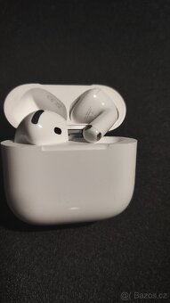 Apple watch se 2023 a airpods 4 - 5