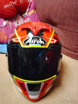 Přilby Airoh GP - 5