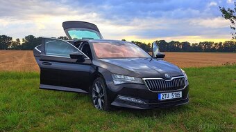 ŠKODA Superb 3 facelift Style 2.0Tdi 110kW manuál - 5