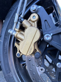 Triumph Street Triple 675 2014 | Nové pneu S22, QuickShifter - 5