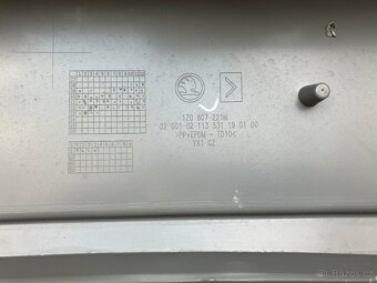 Přední nárazník 1Z0807221Q Octavia II FL original - 5