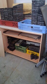 Prodejní regály,chladící vitrína - 5