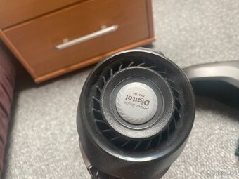 2x Tyčový vysavač Philips XC 8349/01 na ND - 5