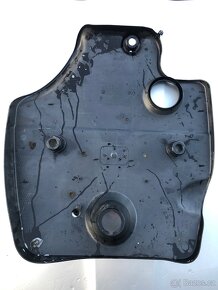Kryt motoru VW - 5