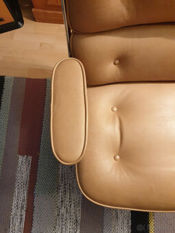Originální židle VITRA ES 104 Eames LOBBY, KOŽENÁ, koňaková, - 5