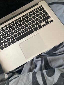 MacBook Air 13 - 5