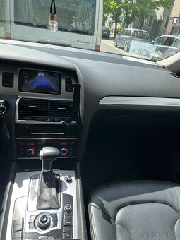 AUDI Q7 3.0 tdi 180 kw r.v.2012 - 5