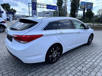 Hyundai i40, 1.6GDi 99 kW navi. xenony - 5