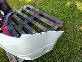 Prodám pěkný přední nárazník Škoda Fabie 1 RS - 5