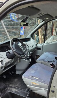 Renault Trafic 2.TDCI - 9 míst k sezení - 5