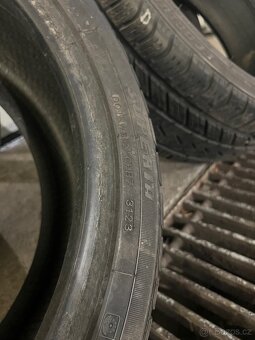 Pneu 225/40/18 - 5