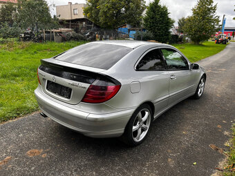 Mercedes C200 Kompresor 120kW, Coupe, Manual, Zachovale, Nov - 5