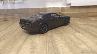 Dodge Challenger R/T Scat Pack Shaker Widebody 1:18 Autoart - 5