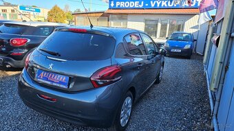 PEUGEOT 208 1,6 HDI STYLE - 5