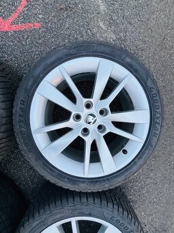 Originál alu Škoda Octavia 3 TRIUS, zimní 225/45 R17 - 5