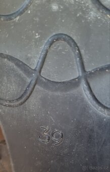 Dámské černé kožené kotníkové zimní boty - 5