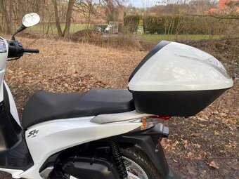 Honda SH 125 (2015) ABS - 5