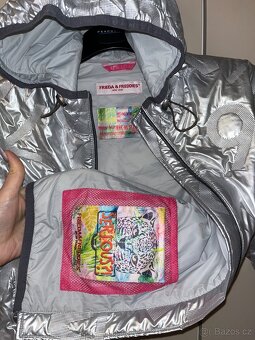 Luxusní stříbrná bunda friedy - 5