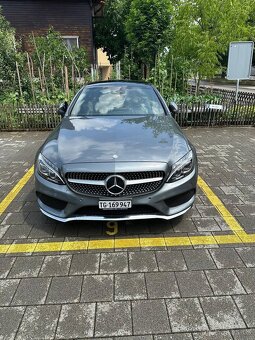 Mercedes benz C205 - 5