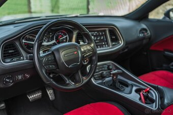 DODGE CHALLENGER 6.4L SCATPACK - 5
