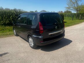 Peugeot 807 2.0 Hdi 100 kw -8mist. model 2012 - 5