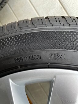 Letní pneu 215/55 R17 - 5