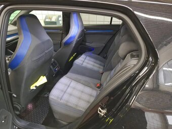 Volkswagen Golf GTE 1,4 TSI 180kw,panorama,kamera.matrix - 5