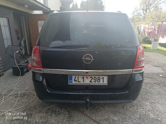 Opel Zafira B diesel 1.9 - 5