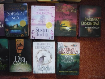 19 x Barbara Erskinová - 5