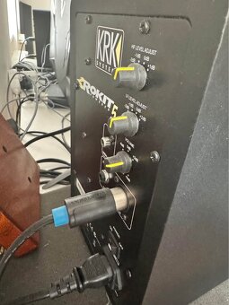 KRK Rokit 5 Studio Speakers - 5