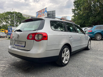 VOLKSWAGEN PASSAT 2,0 TDi 103 Kw - 5