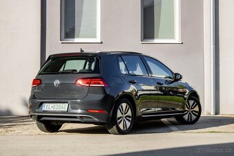 Volkswagen Golf e - 5