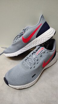 Tenisky Nike 41 - 5