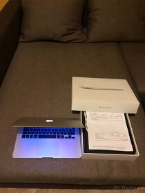 Prodám notebook Apple MacBook Air - 5
