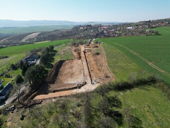 Prodej stavebního pozemku 850 m² - 5