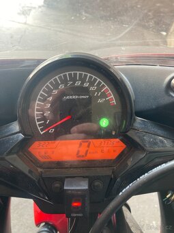 Honda CBR 125R - 5