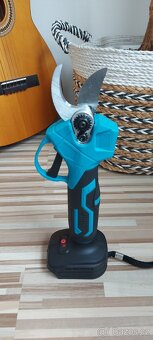 Aku elektrické zahradní nůžky, pro Aku Makita 18V. - 5