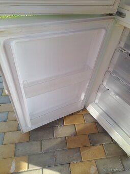 Lednice Samsung A+ - 5