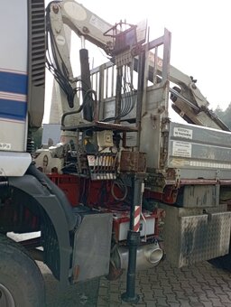 Prodám Iveco 440 sklápěč 4x4 s hydraulickou rukou PM 8 - 5