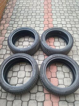225/45 R18 Continental - 5