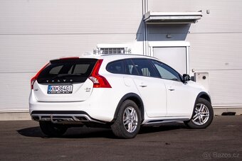 Volvo V60 Cross Country D4 2.4 AWD Automat - 5