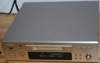 Minikomponet system DENON - CD,tape a MD deck, receiver, DO - 5