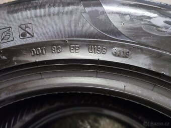 215/65/17 99H ZIMNÍ PIRELLI 2X DOT 3119 - 5