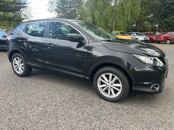 Nissan Qashqai 1,2 benzin, 85 kw, rv 2017, nove v CR - 5